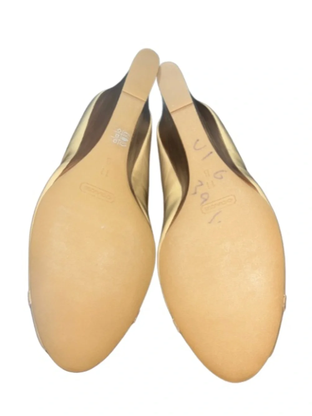 Coach Elora Patent Leather Peep Toe Wedge Heels - Tan Nude 11B LIKE NEW